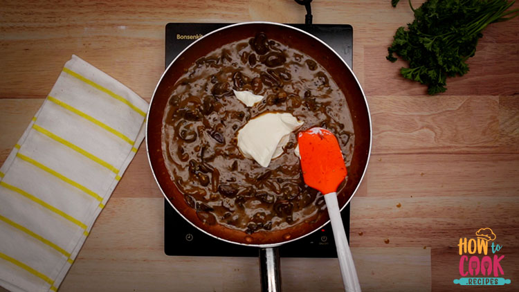 How do you add flavor to beef stroganoff