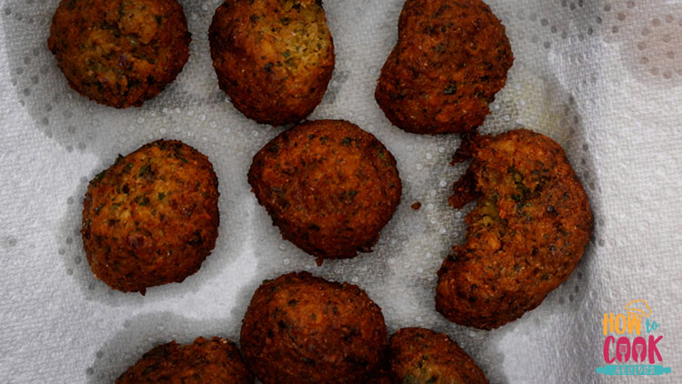 What to serve with falafel