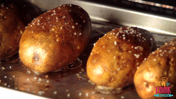 Should baked potatoes be wrapped in foil