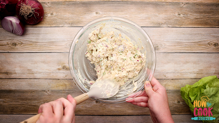 How do you make tuna salad from scratch