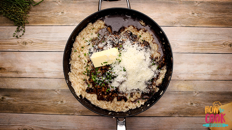 Mushroom risotto with arborio rice