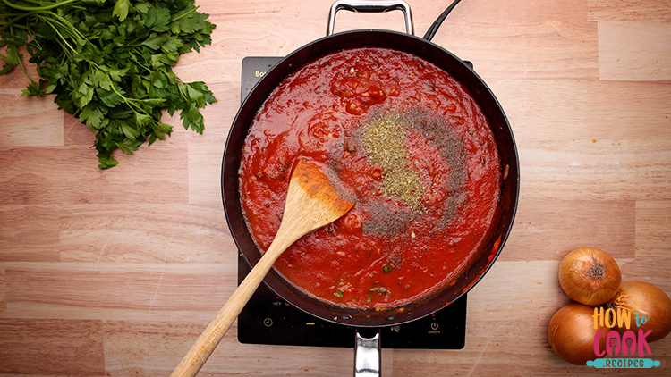 What is the secret to good spaghetti sauce