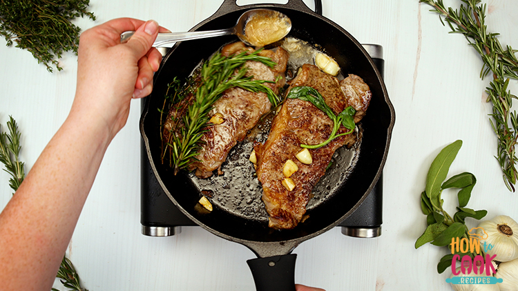 How to cook steak in a pan
