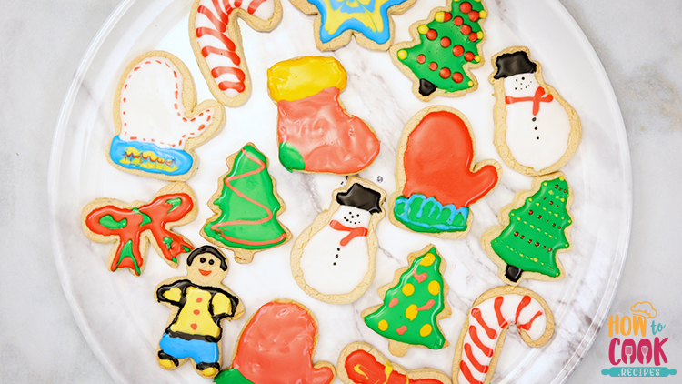 What is the difference between royal icing and decorating icing