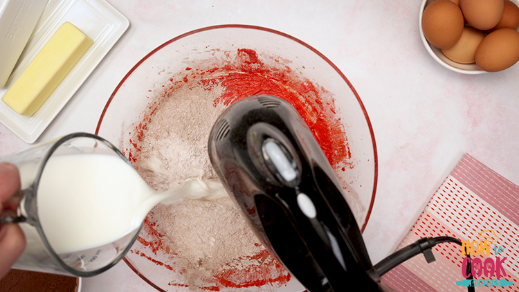 What goes well with red velvet cake recipe